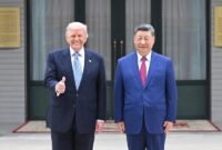 Presiden Tiongkok Xi Jinping dan Presiden Amerika Serikat Donald Trump menggelar pertemuan tertutup di Zhongnanhai di Beijing, ibu kota Tiongkok, pada 15 Mei 2026. (Xinhua)