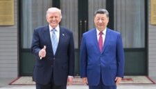 Presiden Tiongkok Xi Jinping dan Presiden Amerika Serikat Donald Trump menggelar pertemuan tertutup di Zhongnanhai di Beijing, ibu kota Tiongkok, pada 15 Mei 2026. (Xinhua)