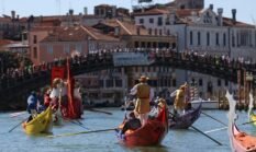 Mengintip Keramaian Grand Canal Venesia