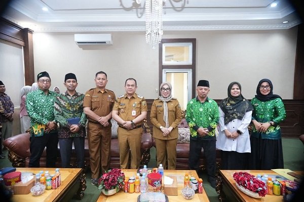 Bupati Way Kanan dan Pengurus Pergunu (RA)