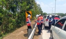 PT BTB Rutin Pastikan Rambu dan Marka Tetap Layak