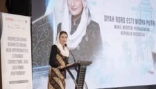 Wakil Menteri Perdagangan RI Dyah Roro Esti Widya Putri berbicara dalam Indonesia-China Business Forum bertajuk 