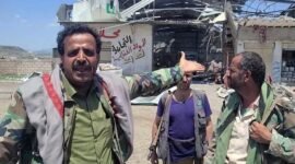 Foto tangkapan layar yang disediakan oleh Pusat Media Houthi pada 27 September 2026 ini menunjukkan orang-orang bereaksi di sebuah pasar setelah serangan udara, yang diduga dilakukan Arab Saudi, menargetkan pasar tersebut di Taiz, Yaman barat daya. (Xinhua)
