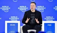 
Pengusaha Amerika Serikat Elon Musk berbicara dalam Pertemuan Tahunan Forum Ekonomi Dunia (World Economic Forum/WEF) 2026 di Davos, Swiss, pada 22 Januari 2026. (Xinhua)