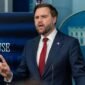 Wakil Presiden Amerika Serikat (AS) JD Vance berbicara kepada wartawan dalam sebuah taklimat pers di Gedung Putih di Washington DC, AS, pada 8 Januari 2026. (Xinhua)